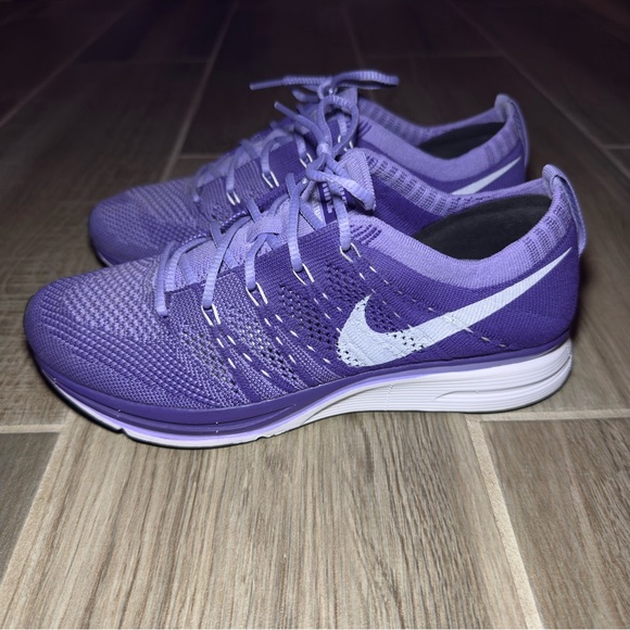 Nike Flyknit Trainer+ - Picture 5 of 9